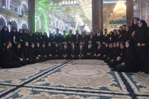 Read more about the article طلبة المرحلة الرابعة بكلية التمريض بجامعة كربلاء يتباركون بتخرجهم في مرقد الامام الحسين (عليه السلام)