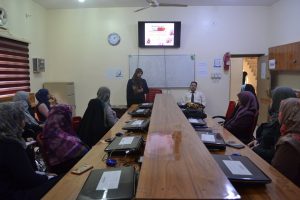 Read more about the article كلية التمريض تنظم دورة علمية بعنوان مقاومة المضادات الحيوية وكيفية الوقاية منها