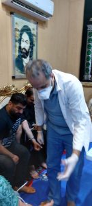 Read more about the article مشاركة أحد تدريسي كلية التمريض/جامعة كربلاء بالتعاون مع المصرف الوطني بحملة تبرع الدم.