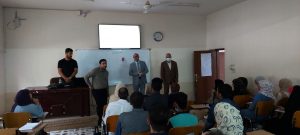 Read more about the article الجبوري يقدم الارشاد النفسي والتوجيه التربوي لطلبة المرحلة الرابعة