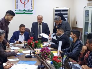 Read more about the article عميد كلية التمريض يشرف على تسجيل طلبة المرحلة الأولى