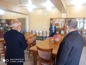 Read more about the article عميد كلية التمريض يشرف على تهيئة القاعات الإمتحانية لطلبة الدراسات الأولية