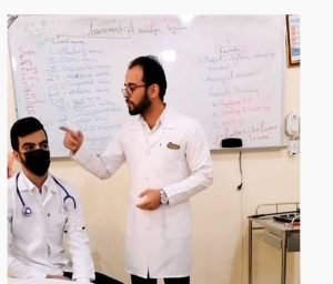 Read more about the article جانب من التدريب العملي لمادة التقييم الصحي المرحلة الثانية