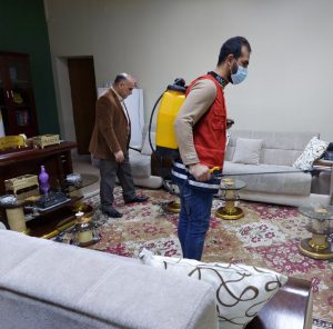 Read more about the article كلية التمريض تنظم حملة للتعفير بالتعاون مع جمعية الهلال الاحمر