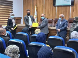 Read more about the article كلية التمريض تختتم فعاليات الدورة التدريبية للملاكات التمريضية