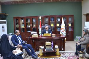 Read more about the article لجنة الإشراف التربوي تزور كلية التمريض