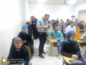 Read more about the article طلبة كلية التمريض المرحلة الثالثة يؤدون إمتحاناتهم الشهرية حضورياً