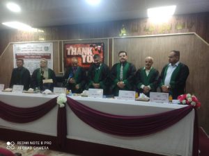 Read more about the article معاون العميد للشؤون العلمية في كلية التمريض يشارك بجلسة مناقشة اطروحة الدكتوراه بجامعة بابل