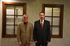 Read more about the article عميد كلية التمريض بجامعة كربلاء يلتقي بمحافظ نينوى