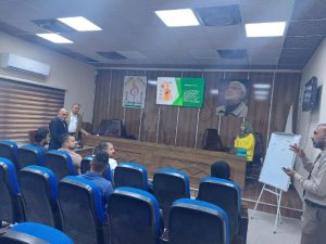 Read more about the article عميد كلية التمريض يجري جولة تفـقدية في أروقة الكلية وقاعاتها الدراسية