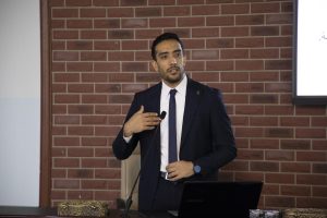 Read more about the article تدريسي من كلية التمريض يشارك بمحاضرة علمية حول تأثير المخدرات