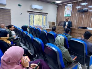 Read more about the article مباشرة طلبة الدراسات العليا في كلية التمريض بالمحاضرات الدراسية الحضورية