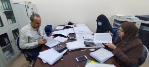 Read more about the article بالصور / اللجنة الإمتحانية في كلية التمريض بجامعة كربلاء الخاصة بالدراسات الأولية الصباحية والمسائية تواصل أعمالها تصحيح الدفاتر الإمتحانية وتدقيبها وتنزيلها بالبرنامج الإلكتروني .    إعلام كلية التمريض