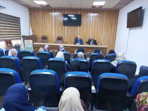 Read more about the article بمناسبة عيد الأم عميد كلية التمريض يكرم عدد موظفات الكلية بشهادات تقديرية