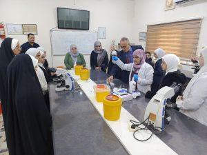 Read more about the article كلية التمريض تستقبل وفد من طالبات متوسطة ميسلون للبنات