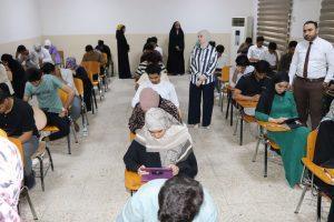 Read more about the article بالصور / طلبة المرحلة الثانية في كلية التمريض يؤدون الإمتحان الشامل لمادة الأحياء المجهرية إلكترونياُ على منصة  “مودل ” ضمن الشبكة الداخلية لكلية التمريض بمشاركة أعضاء اللجنة الإمتحانية وفريق الدعم التقني في كلية التمريض .    إعلام كلية التمريض