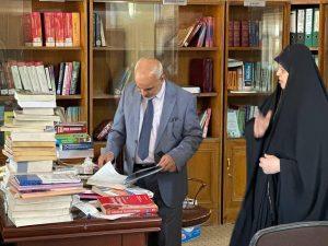 Read more about the article بالصور / الأستاذ المساعد الدكتور سلمان حسين فارس الگريطي عميد كلية التمريض بجامعة كربلاء يجري جولة تفقدية في أروقة الكلية , شملت البنايات ومكاتب الفروع العلمية والقاعات الإمتحانية للطلبة كما شملت الجولة مكتبة الكلية والتوجيه على ضرورة جهوزية المكتبة  تزامناً مع قرب إنطلاق الإمتحانات النهائية للطلبة   .     إعلام كلية التمريض