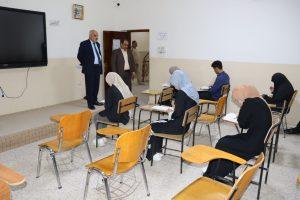 Read more about the article بالصور / عميد كلية التمريض الأستاذ المساعد الدكتور سلمان حسين فارس الگريطي يتفقد اليوم الأحد الموافق 19 / آيار / 2024  سير الإمتحانات النهائية للعام الدراسي الحالي 2023 – 2024 المرحلة الثانية والمرحلة الرابعة للدراستين الصباحية والمسائية .   إعلام كلية التمريض