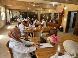 Read more about the article مكتبة كلية التمريض تعلن استقبالها المئات من المستفيدين من خدماتها خلال العام الدراسي الحالي