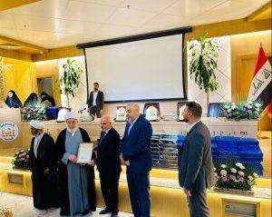 Read more about the article السيد عميد كلية التمريض جامعة كربلاء  يشارك في حفل تكريم “الطالبة المثال في الجامعات العراقية”
