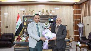 Read more about the article بالصورة /عميد كلية التمريض الأستاذ المساعد الدكتور سلمان حسين فارس الگريطي يهنئ الدكتور خالد خليل ابراهيم حسين بمناسبة تكليفه عميداً لكلية الطب … متمنياً له كل التوفيق والنجاح في مهام عمله خدمة لجامعتنا وبلدنا العزيز.  إعلام كلية التمريض