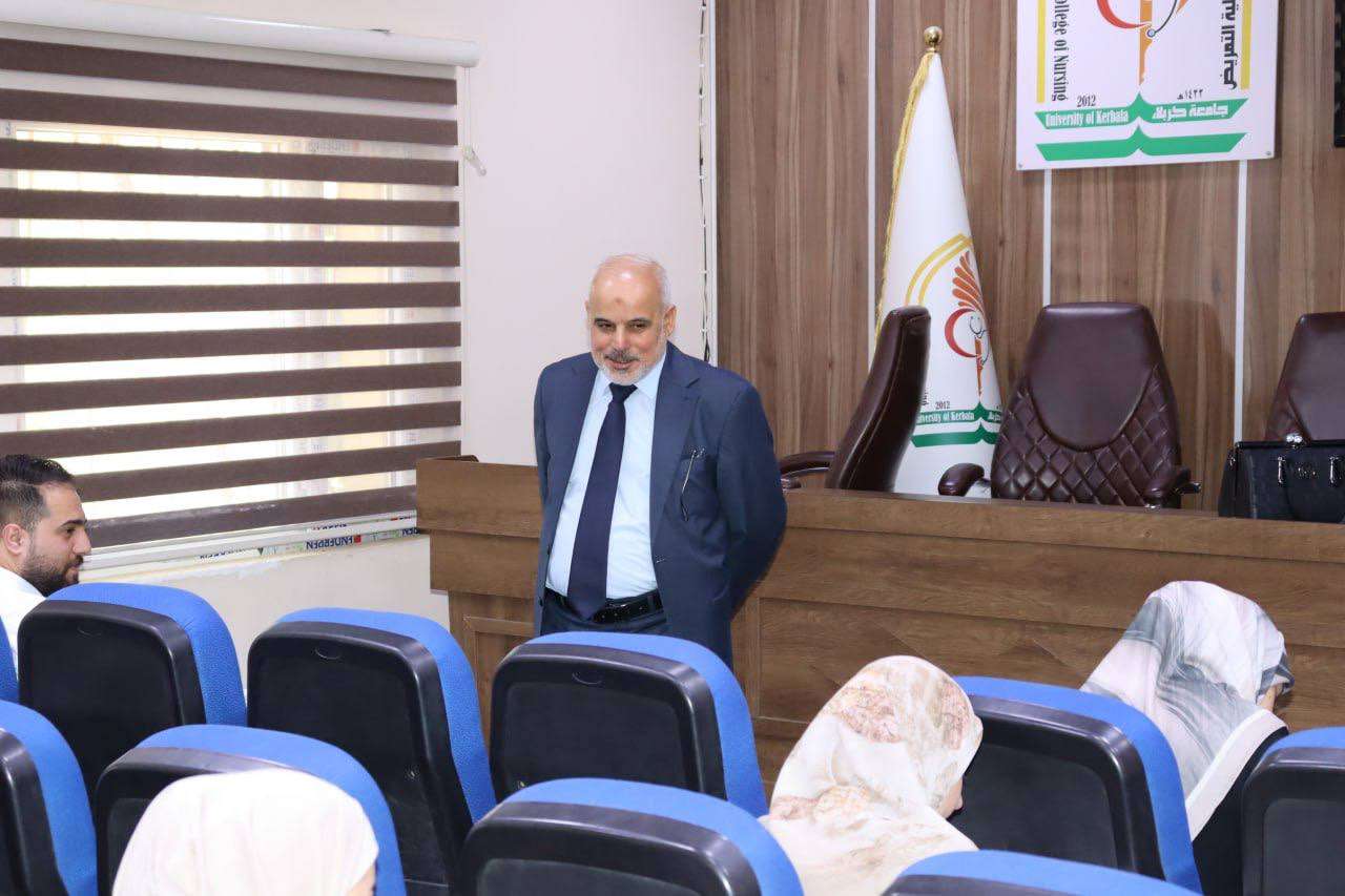 Read more about the article طلبة الماجستير يؤدون امتحان مادة الإحصاء