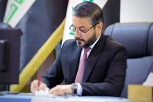 Read more about the article وزير التعليم يوجه بالتدوير لإشغال المقاعد الشاغرة للدراسات العليا