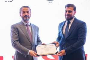 Read more about the article في جائزة اللغة العربية وآدابها .. وزير التعليم يكرّم الفائزين ويجدد الالتزام بترسيخ الوعي الثقافي والإبداع الأكاديمي