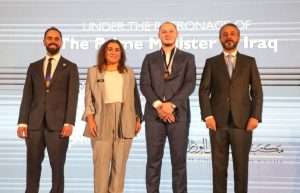 Read more about the article وزير التعليم يكرم مشاريع التخرج الدولية والفائزين بجائزة التميز في مهرجان العمارة العربي