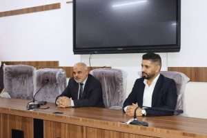 Read more about the article السيد عميد الكلية يلتقي طلبة المرحلة الأولى  الدراسة المسائية مع بداية العام الدراسي الجديد.