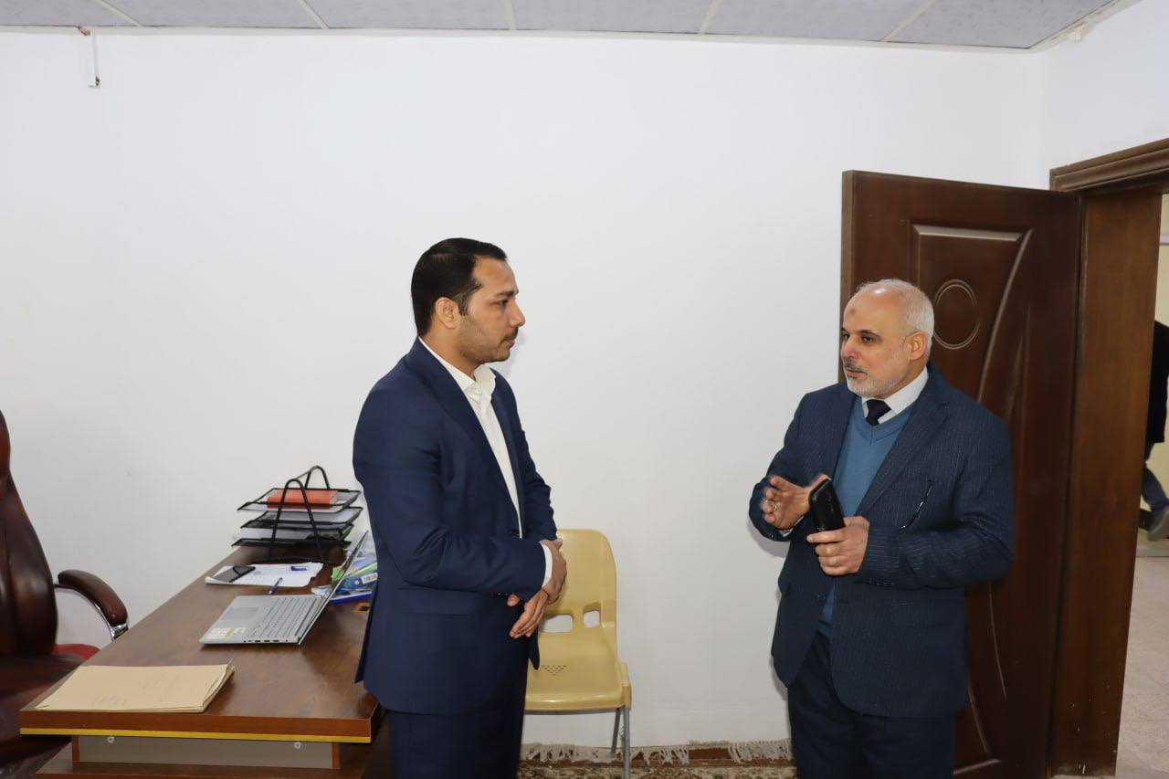 Read more about the article السيد عميد كلية التمريض يجري جولة تفقدية في الأقسام الإدارية ومكتبة الكلية