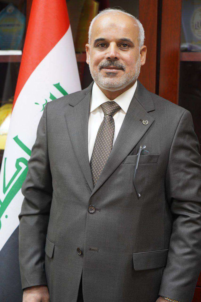 You are currently viewing تهنئة السيد عميد الكلية بالعام الميلادي الجديد