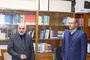 Read more about the article السيد عميد الكلية يزور مكتبة الكلية للاطلاع على واقعها الخدمي والعلمي